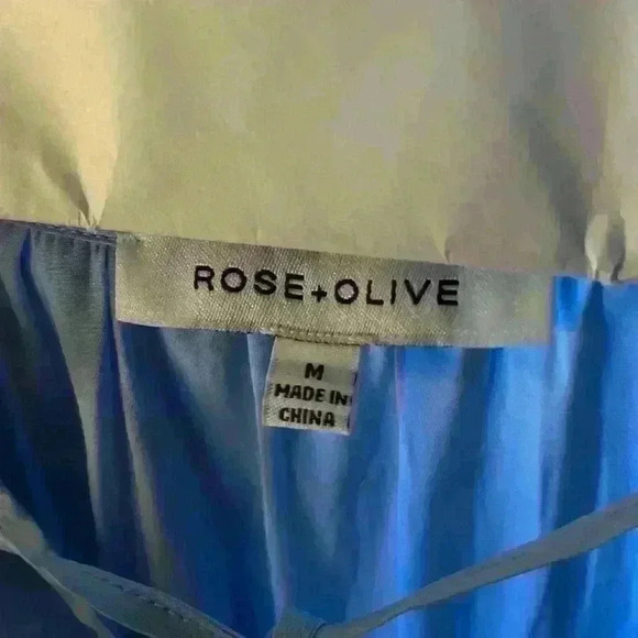 Rose and Olive ladies top size M - Picture 6 of 7